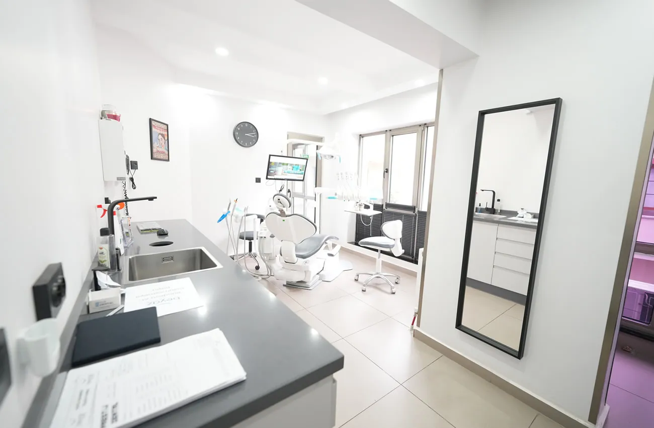 Beyaz Diş Polikliniği – Kliniğimiz 9